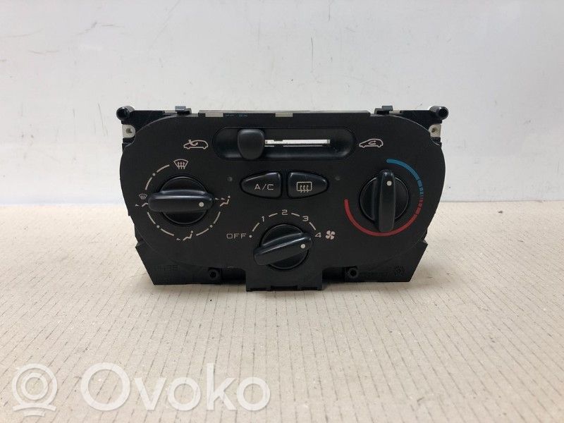 Peugeot 206 Ilmastoinnin ohjainlaite