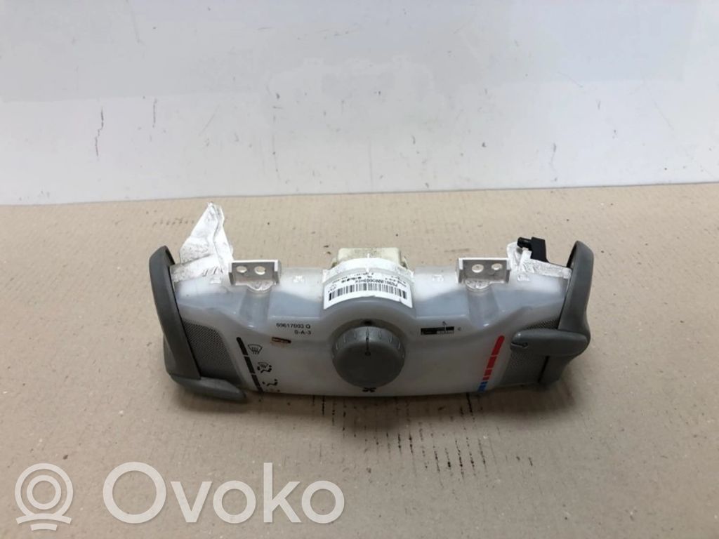 Toyota Aygo AB10 Centralina del climatizzatore