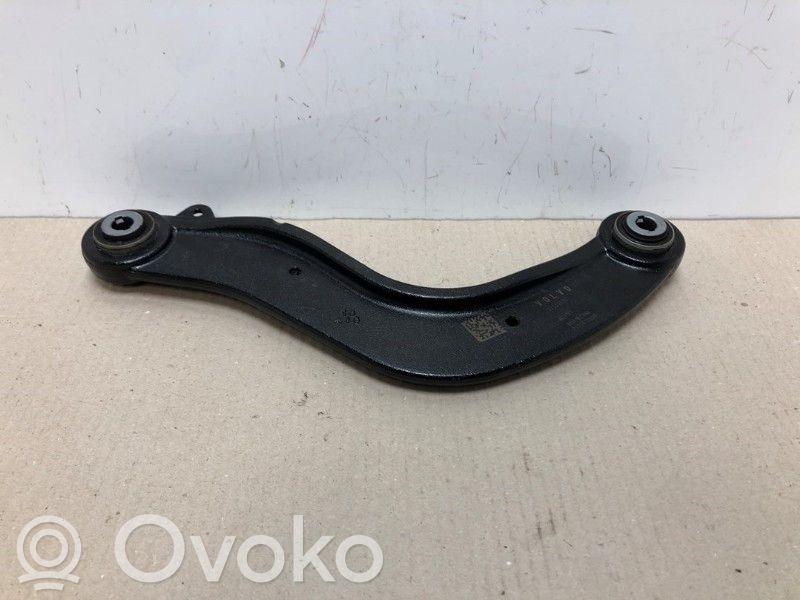 Polestar 2 Querlenker hinten