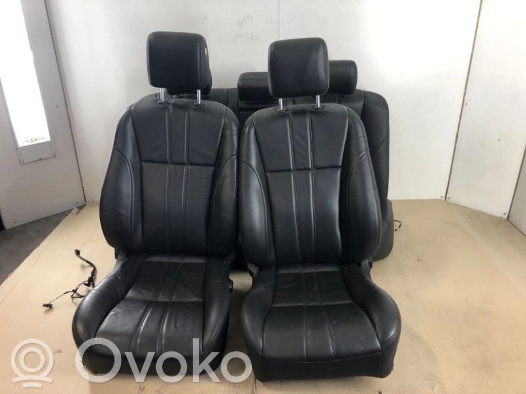 Jaguar XJ X351 Set interni