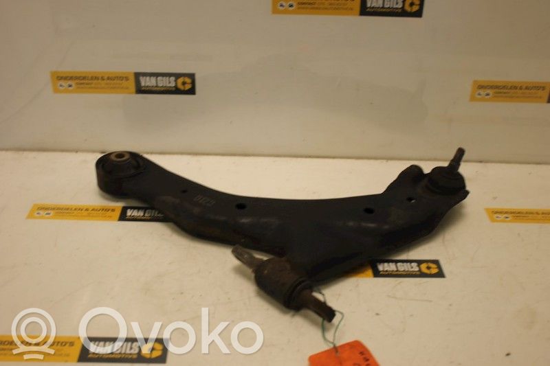 KIA Cerato Braccio di controllo sospensione anteriore 