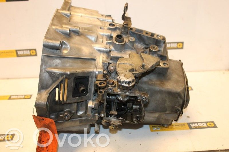 Peugeot 308 Manuaalinen 6-portainen vaihdelaatikko 