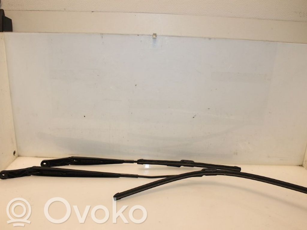 Volkswagen Golf Sportsvan Braccio della spazzola tergicristallo anteriore