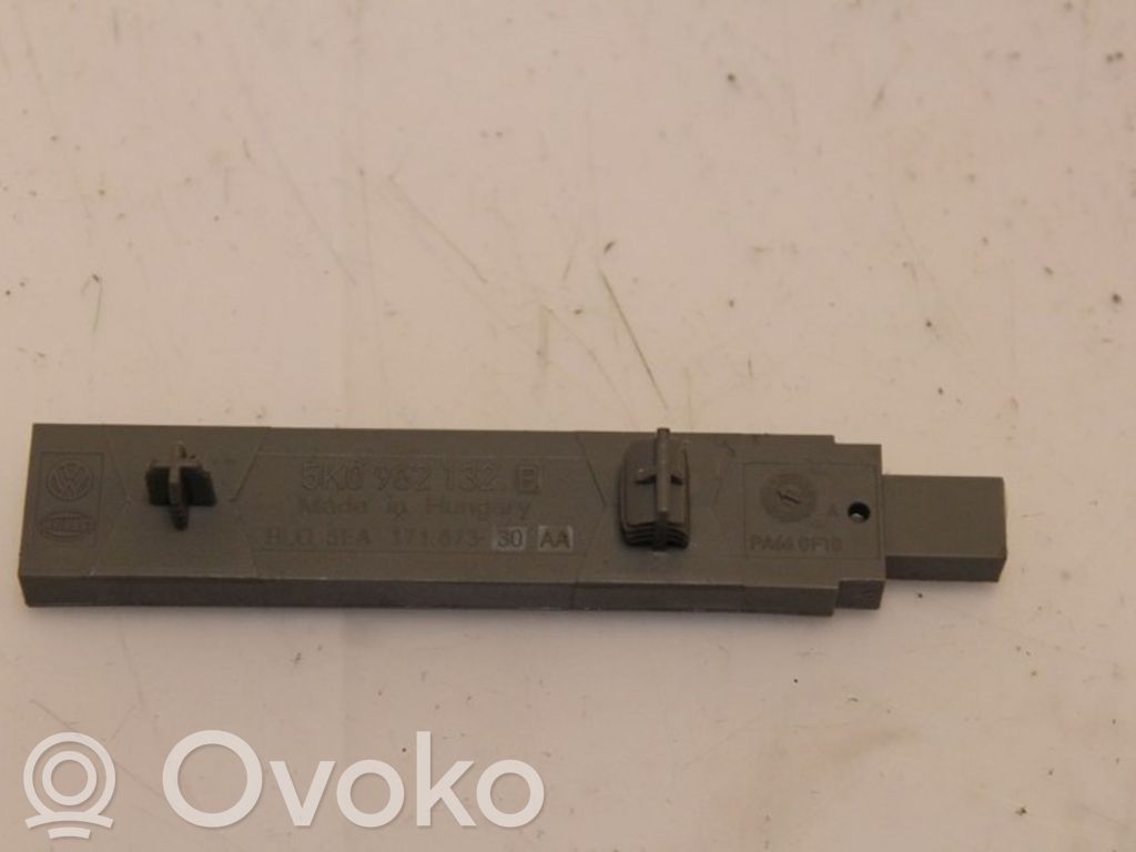 Radion antenni   5K0962132B,5K0962132B