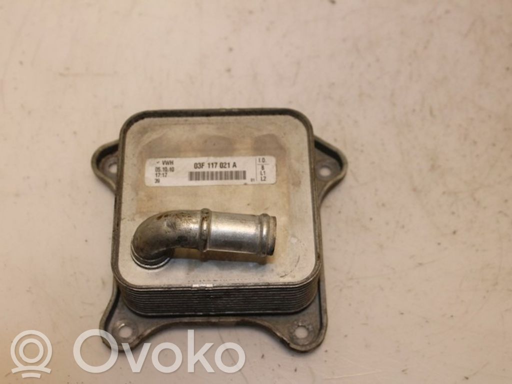 Volkswagen Polo V 6R Radiatore dell’olio del motore