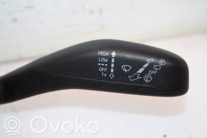 Volkswagen Up Ohjauspyörän painikkeet/kytkimet 