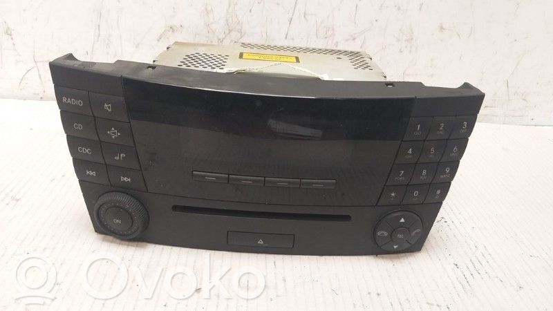 Mercedes-Benz E AMG W211 Radio / CD-Player / DVD-Player / Navigation 