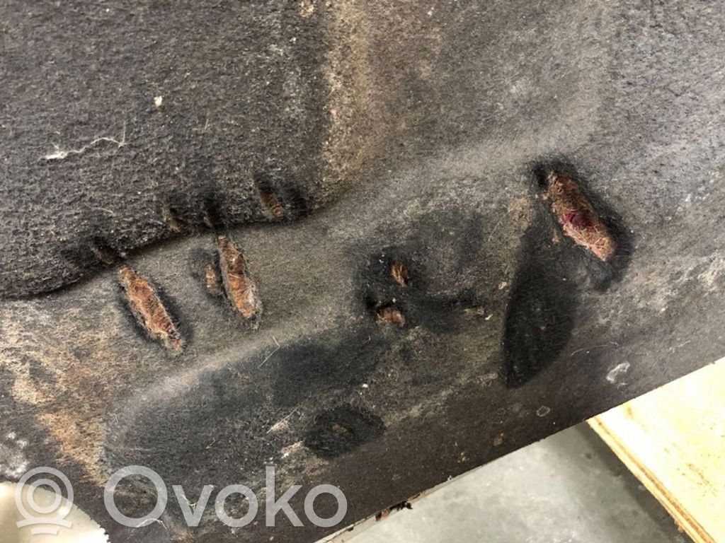 Ford Transit Dzinēja pārsegs (vāks) 