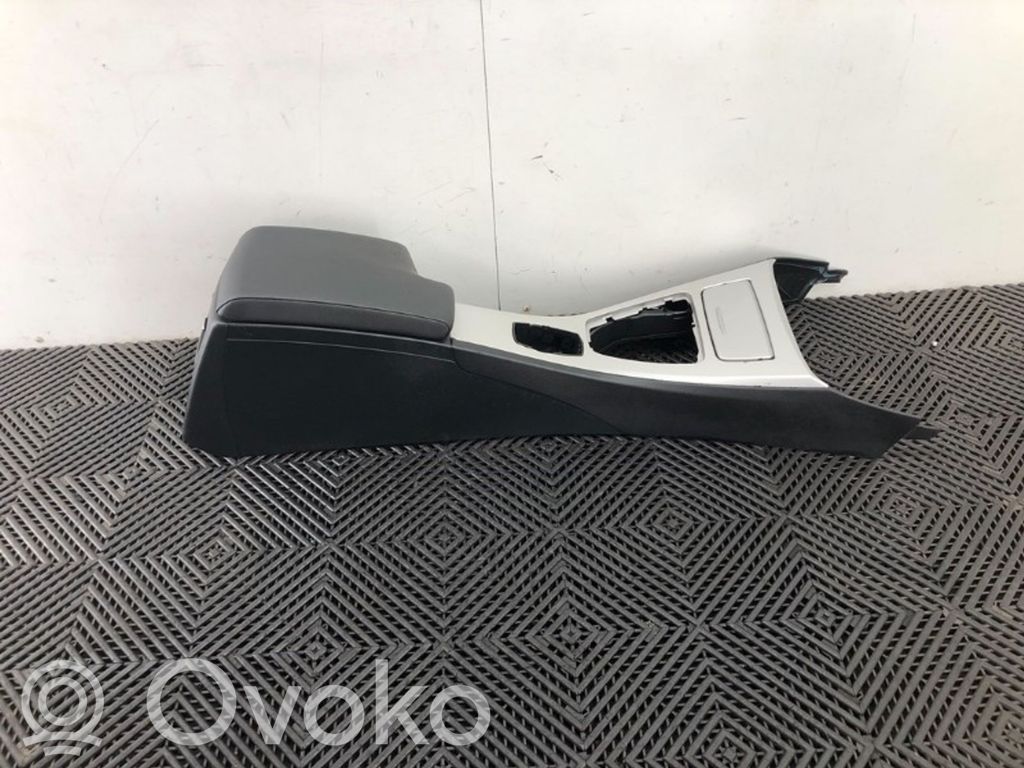 BMW 3 E90 E91 Center console 