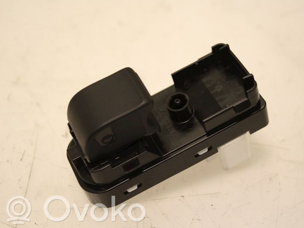 Interruptor del elevalunas eléctrico   D09H66370,D09H66370