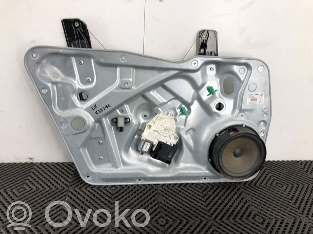 Volkswagen Tiguan Manualny podnośnik szyby drzwi przednich 