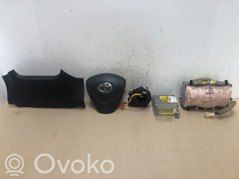 Toyota Auris 150 Set di airbag