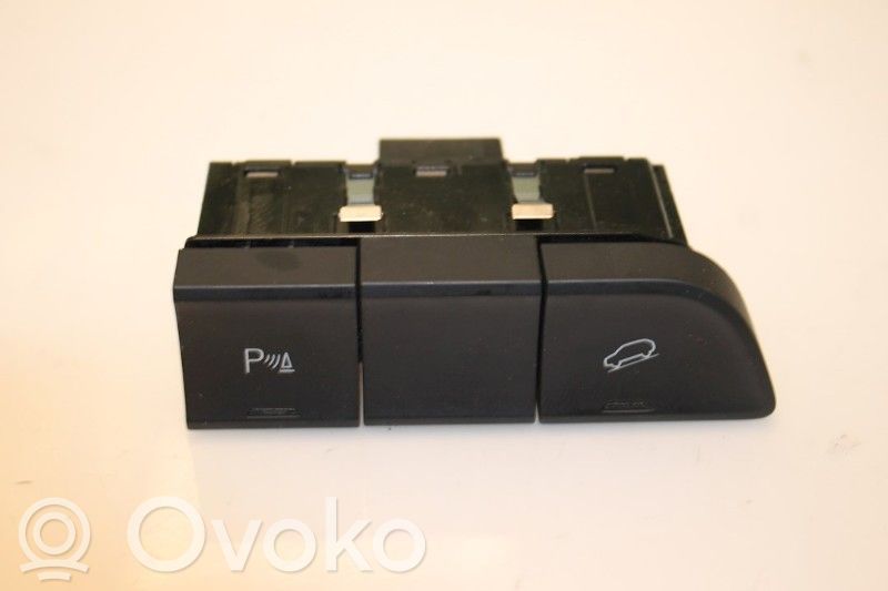 Audi Q3 8U Otros interruptores/perillas/selectores 