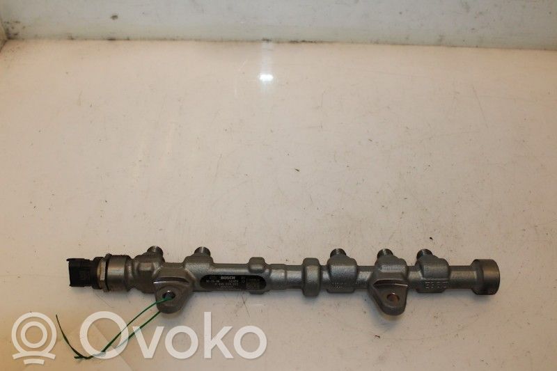 Opel Corsa D Rampă alimentare injectoare 