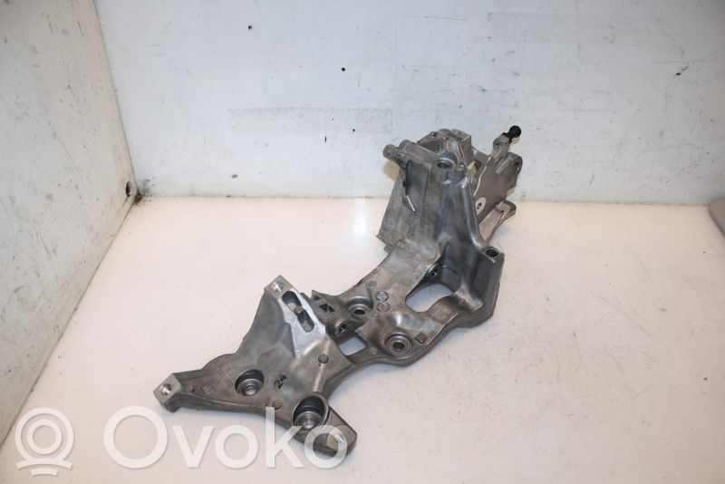 Volkswagen Cross Touran II Supporto della pompa del carburante