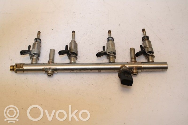 Volkswagen Cross Touran II Rampă alimentare injectoare 