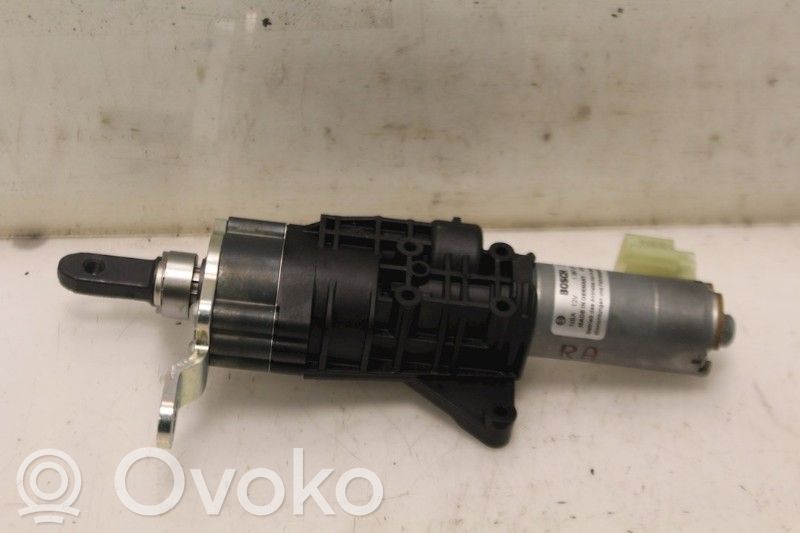 Audi A4 S4 B9 Siłownik elektryczny podnoszenia klapy tylnej / bagażnika 