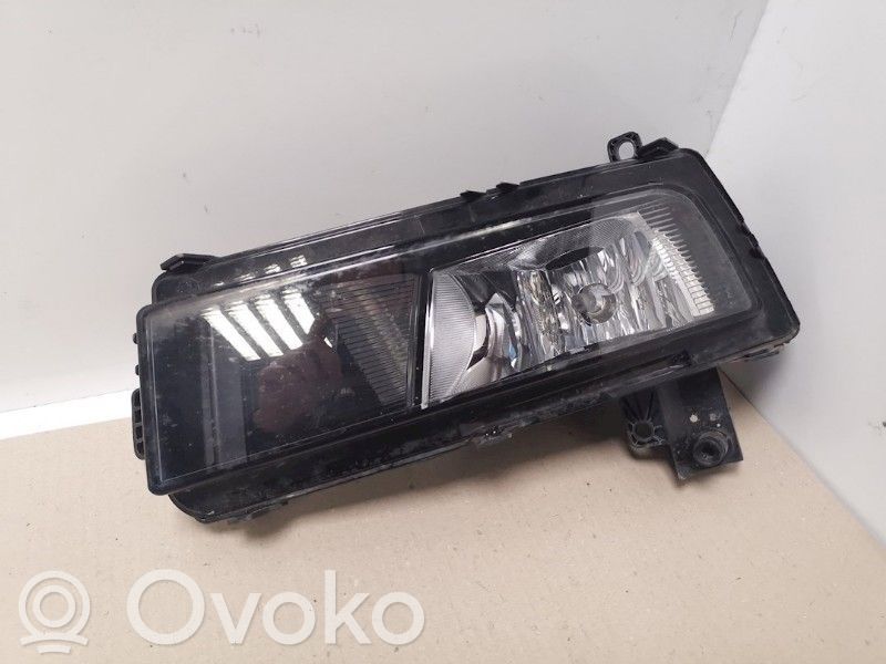 Volkswagen Cross Touran II Piesă far