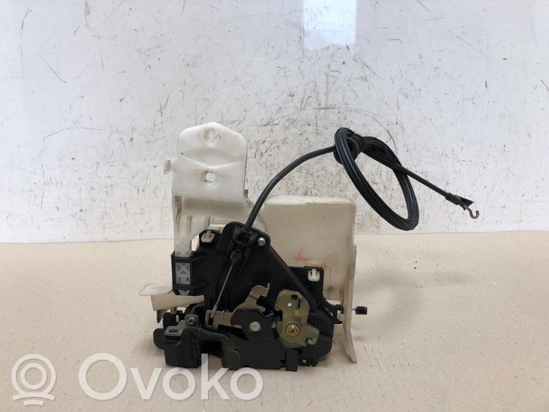 Volkswagen Polo Línea de cable puerta delantera