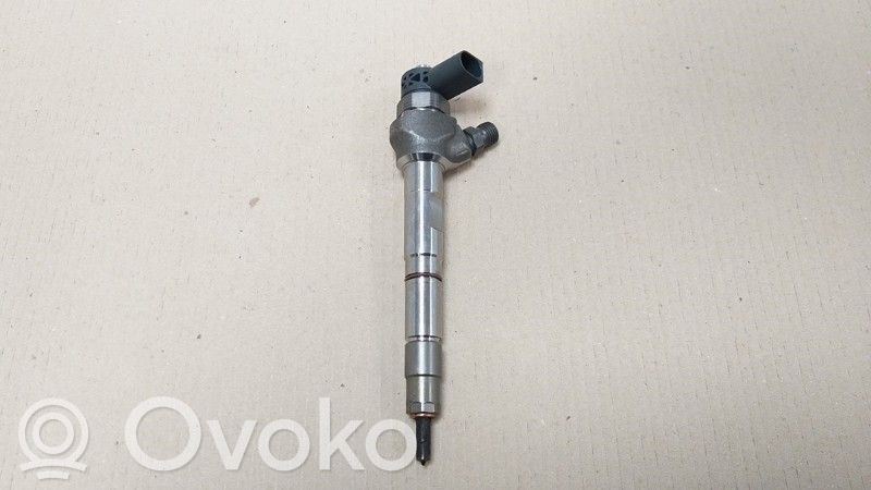 Inyector de combustible   04L130277AC,04L130277AC