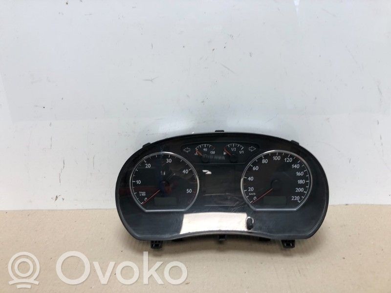Volkswagen Polo Nopeusmittari (mittaristo) 