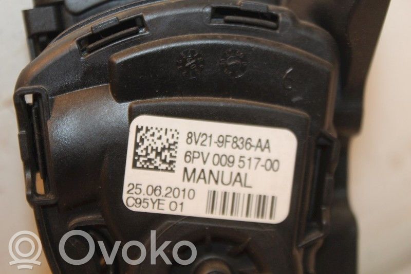 Ford Fiesta Pedał gazu / przyspieszenia 