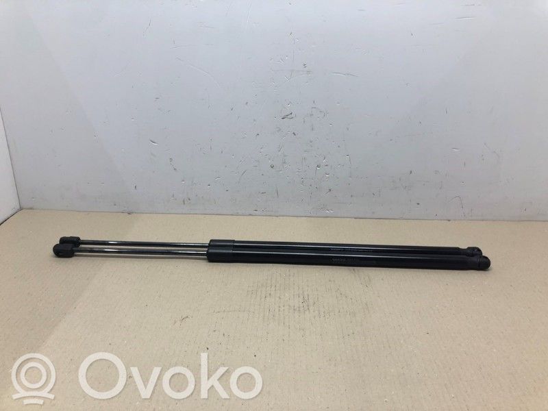 Volvo XC40 Amortizor hayon 