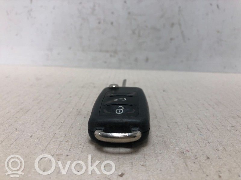 Volkswagen Touran II Chiave/comando di accensione 