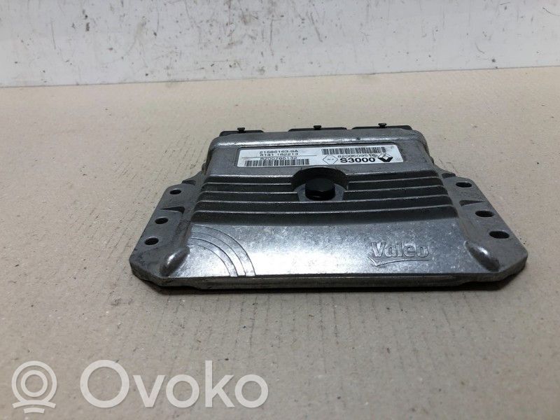 Renault Megane II Calculateur moteur ECU 