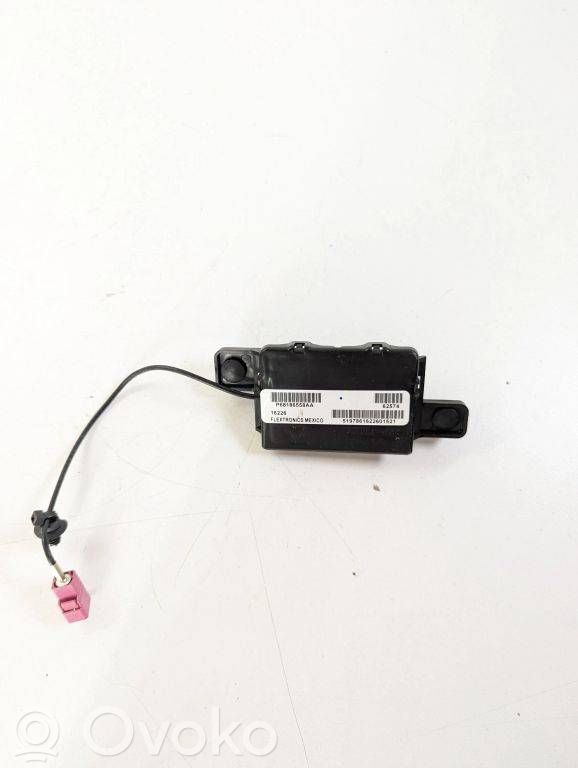 Chrysler Pacifica Antenna control unit 