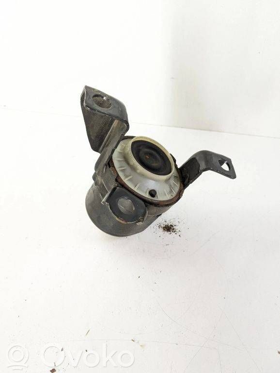 Ford Fusion II Engine mount bracket 