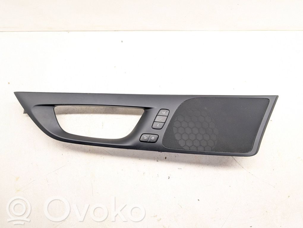 Volvo V60 Front door trim bar 