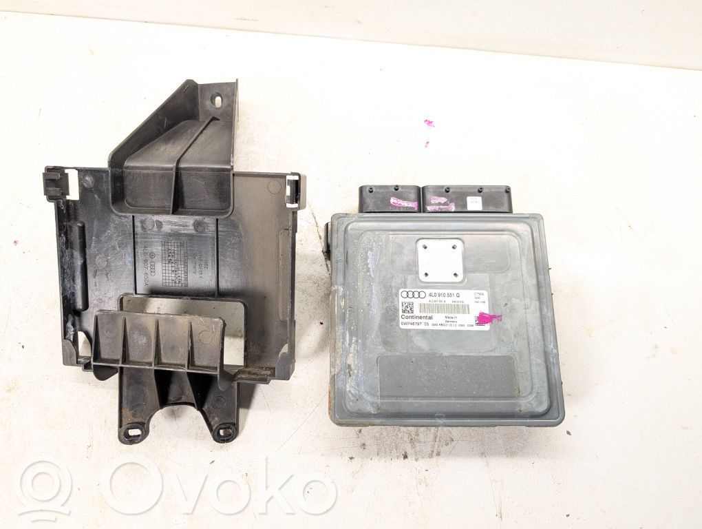 Audi Q7 4L Engine control unit/module 