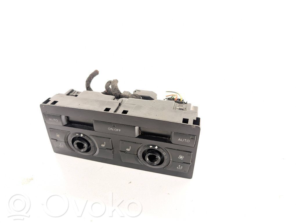 Audi Q7 4L Climate control unit 