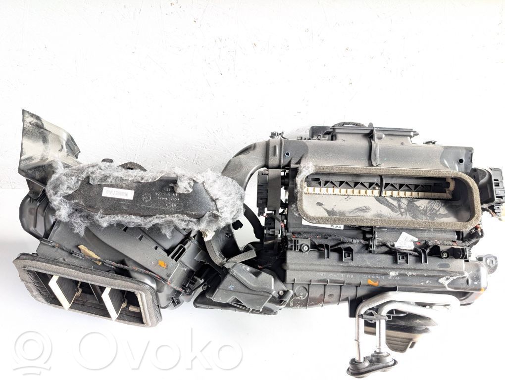 Audi A8 S8 D5 Nagrzewnica / Komplet 