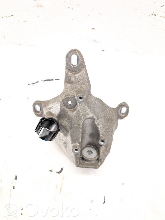 Audi A8 S8 D5 Gearbox mounting bracket 