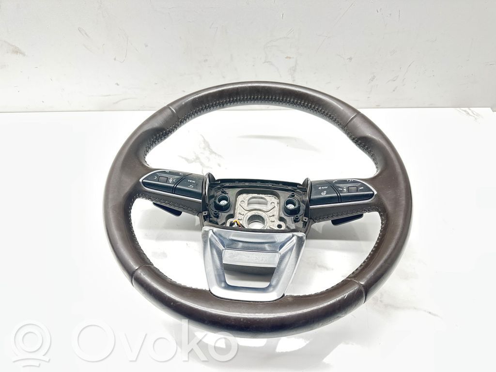 Audi Q7 4M Ohjauspyörä 
