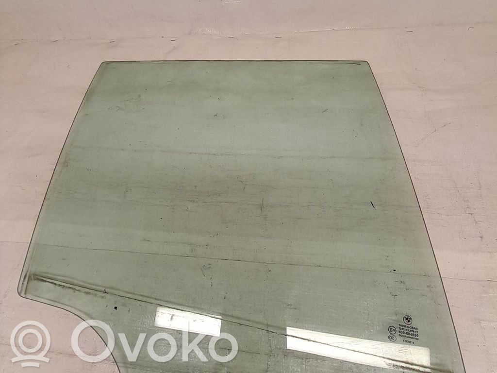 BMW X3 F25 Rear door window glass 