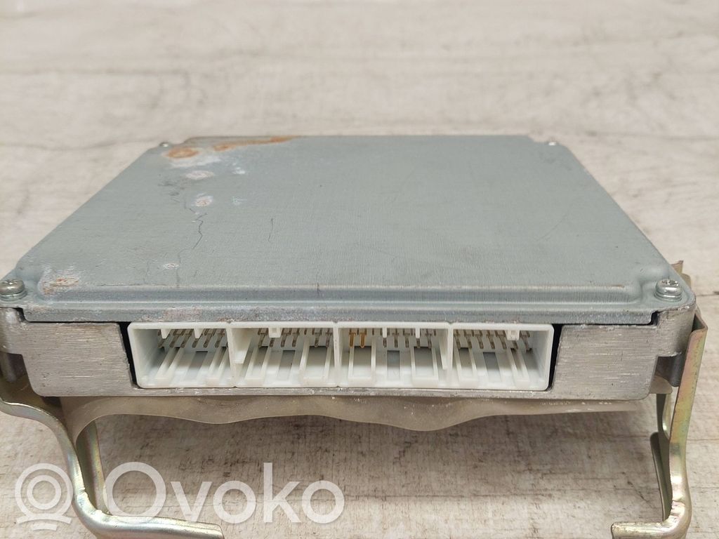 Toyota Corolla E120 E130 Engine control unit/module 