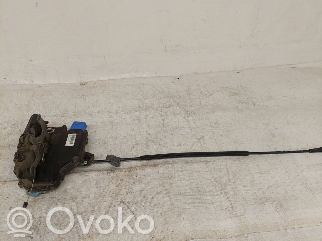 Volkswagen Caddy Zamek drzwi przednich 