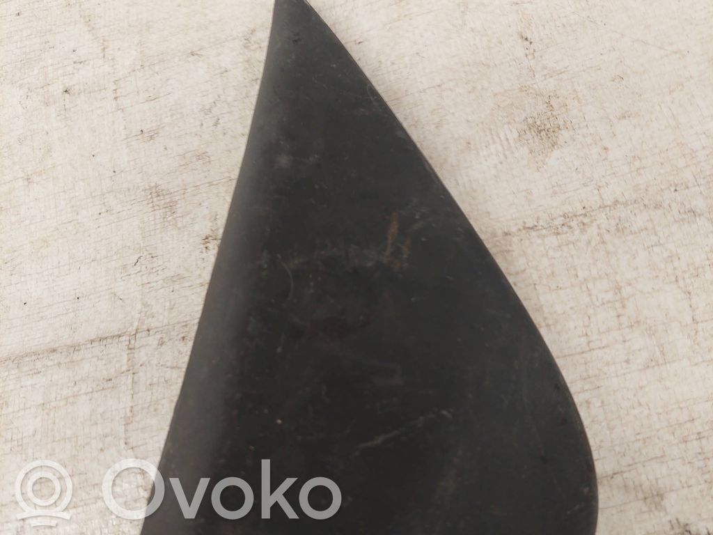 Iveco Daily 4th gen Veidrodėlio plastikinė apdaila 