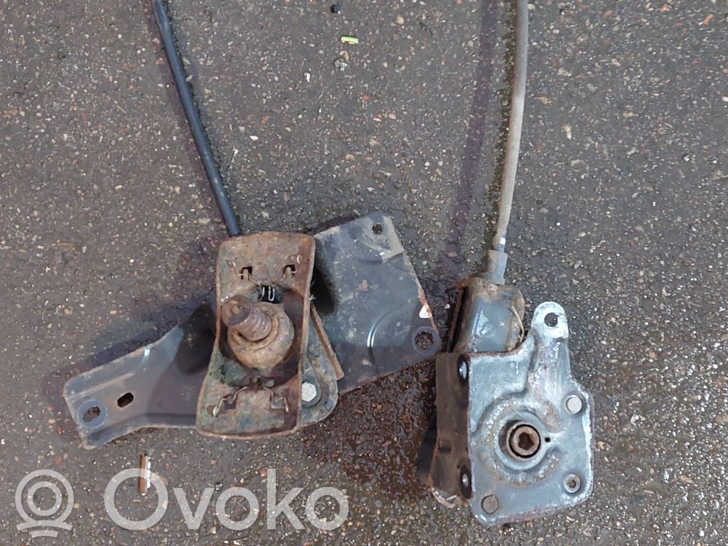 Renault Master III Spare wheel mounting bracket 