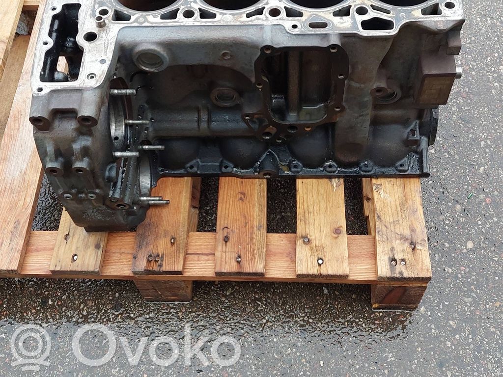 Mitsubishi Canter Engine block 