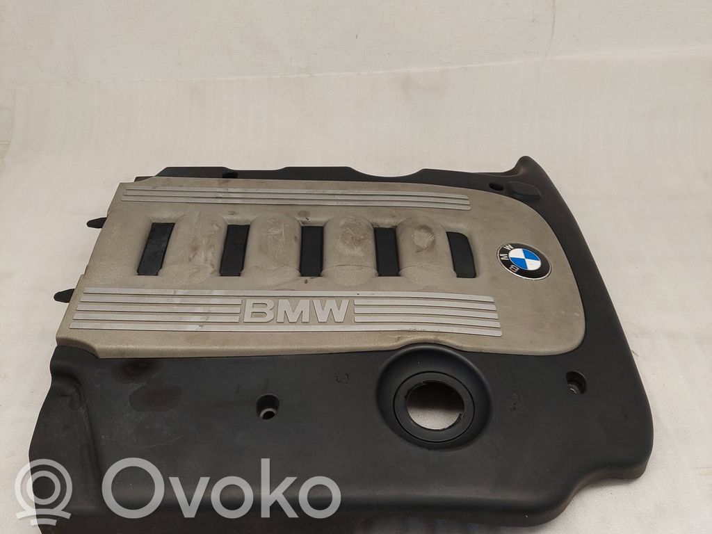 BMW 5 E60 E61 Variklio dangtis (apdaila) 