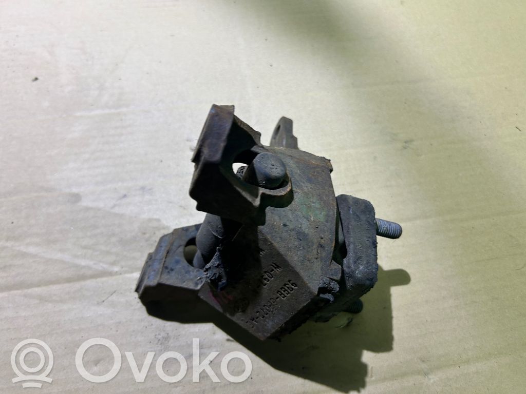 Ford Mondeo MK I Engine mount bracket 