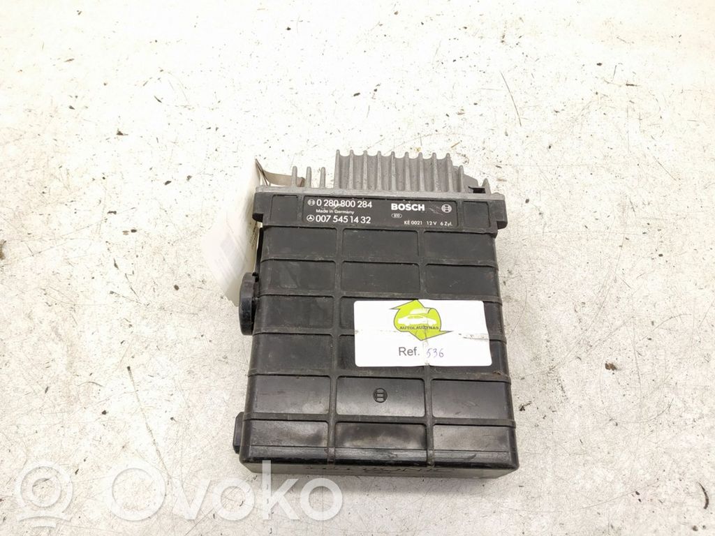 Mercedes-Benz 190 W201 Engine control unit/module 