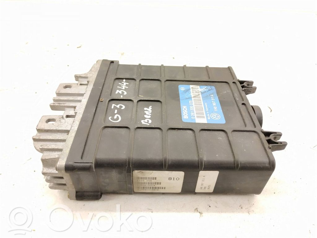 Volkswagen Golf III Engine control unit/module 