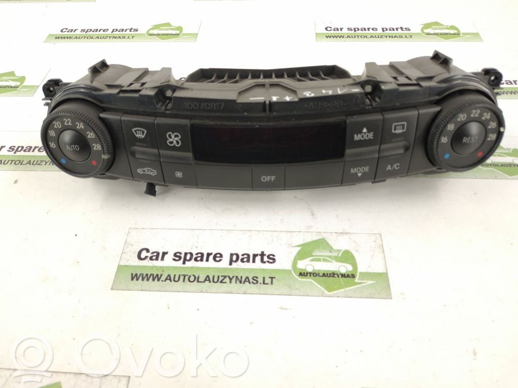 Mercedes-Benz E W211 Climate control unit 