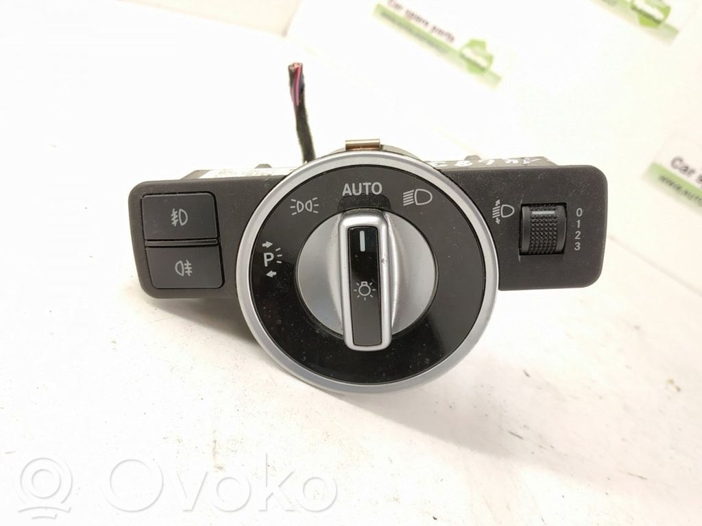 Mercedes-Benz C W204 Light switch 