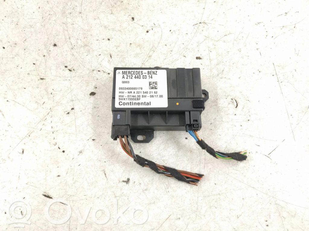 Mercedes-Benz C W204 Fuel injection pump control unit/module 